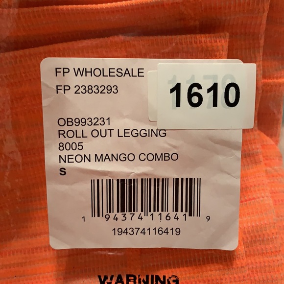 ⭐️Free People Movement Roll Out Legging Neon Mango Women’s Size Small - Picture 4 of 4